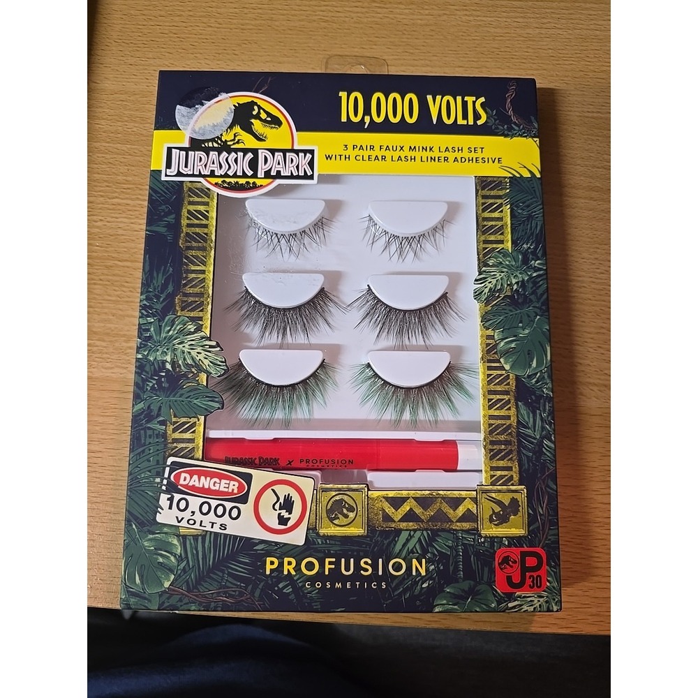 Jurassic Park 10,000 Volts Three Pair Faux Mink Lash Set With Clear Adhesive New
